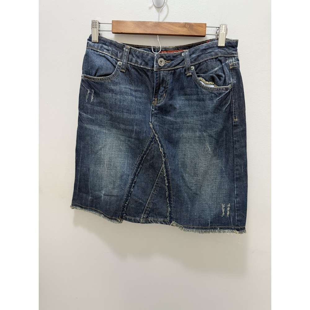 Mudd Jeans Denim Skirt Size 7 – Distressed Raw Hem Mini Y2K 2000s Grunge